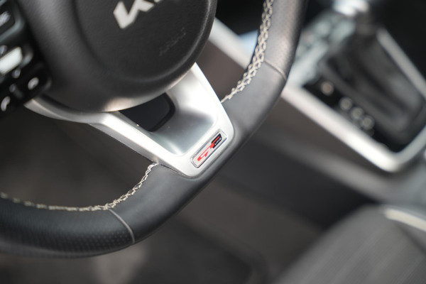 Kia Rio 1.0 T-GDi MHEV DynamicLine Schuifdak GT Line Airco Clima Cruise Leer/Stof