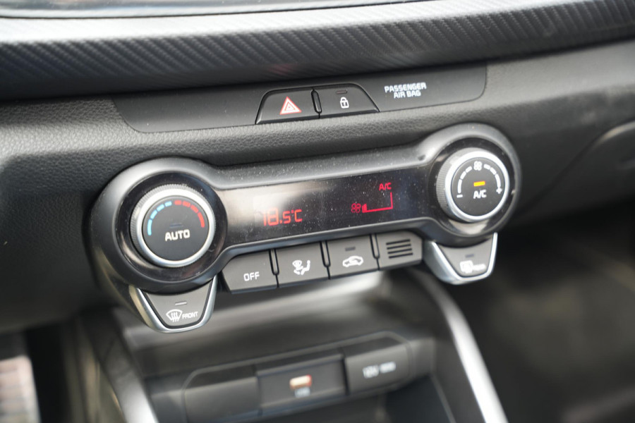 Kia Rio 1.0 T-GDi MHEV DynamicLine Schuifdak GT Line Airco Clima Cruise Leer/Stof