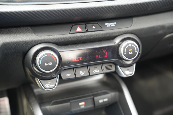 Kia Rio 1.0 T-GDi MHEV DynamicLine Schuifdak GT Line Airco Clima Cruise Leer/Stof