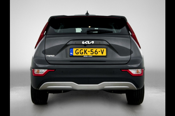 Kia Niro EV 64.8 KWh * SOH 100% * Nieuw model / Light Edition / Cruise-Adaptief / Navi Full Map / Apple Carplay / Airconditioning Fabrieksgarantie