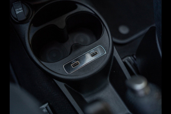 Abarth 595 1.4 T-Jet F595 165PK / Monza / PDC / Carplay