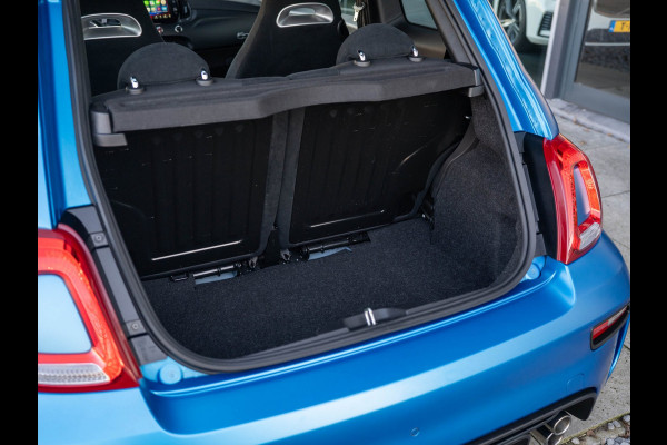 Abarth 595 1.4 T-Jet F595 165PK / Monza / PDC / Carplay