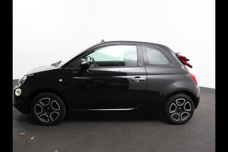 Fiat 500C 1.0 Hybrid Club Cabrio Airco LED Parkeersensoren achter Cruise control Radio Apple Carplay/ Android Auto