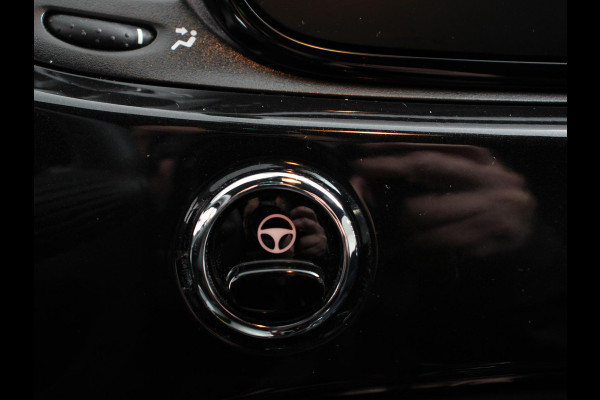 Fiat 500C 1.0 Hybrid Club Cabrio Airco LED Parkeersensoren achter Cruise control Radio Apple Carplay/ Android Auto