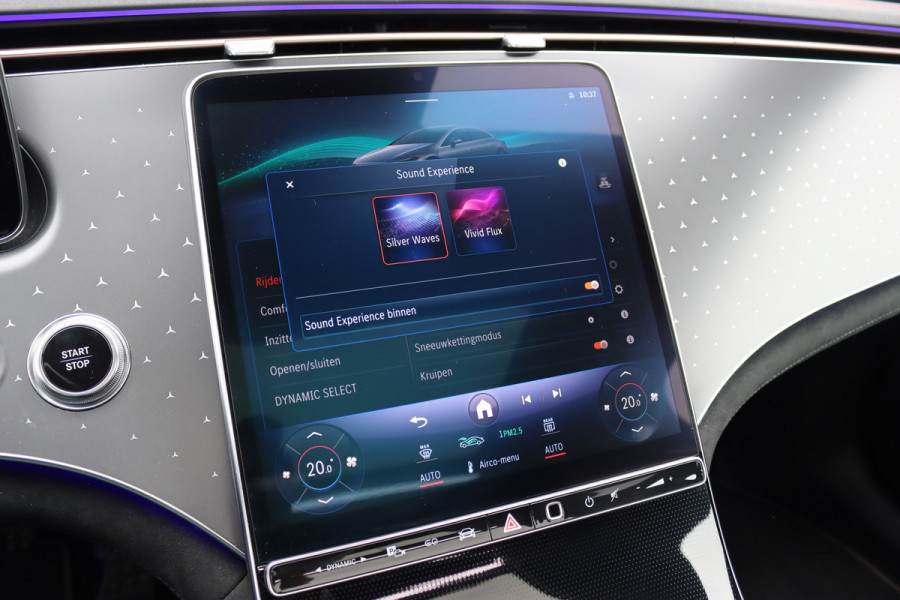 Mercedes-Benz EQS 450+ AMG Line Premium 108 kWh | Luchtvering | Achterasbesturing | Distronic+ | Trekhaak | HUD | Verwarmd Stuurwiel | Memory | Digital Light | Burmester | Stoelverwarming |