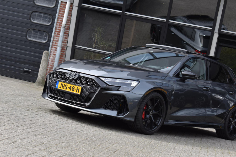 Audi RS3 Sportback 2.5 TFSI quattro Pano Kuip Lane Keyless Sonos Camera