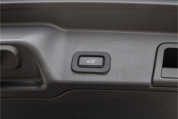 Land Rover Range Rover Evoque 1.5 P300e AWD R-Dynamic SE, Meridian, Trekhaak, Leder, 2020