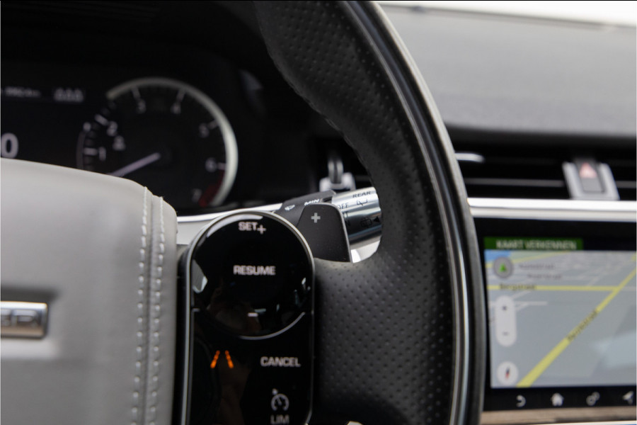 Land Rover Range Rover Evoque 1.5 P300e AWD R-Dynamic SE, Meridian, Trekhaak, Leder, 2020