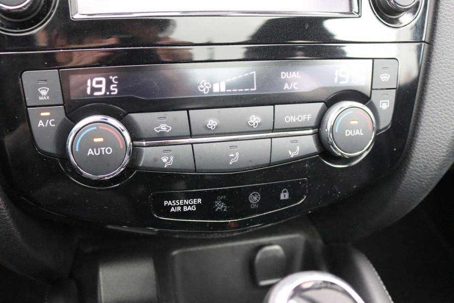 Nissan QASHQAI 1.2DIG-T 116PK Automaat Tekna+ Navigatie/Camera/Panoramadak/Trekhaak/Memory-stoel