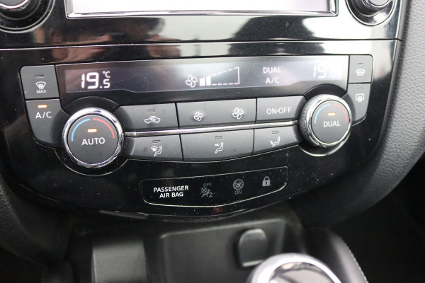 Nissan QASHQAI 1.2DIG-T 116PK Automaat Tekna+ Navigatie/Camera/Panoramadak/Trekhaak/Memory-stoel