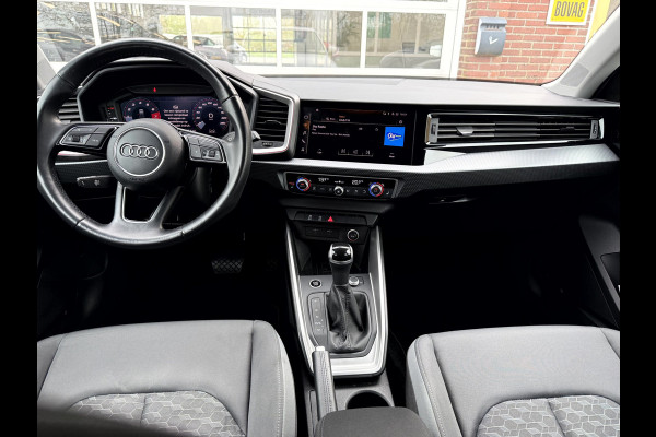Audi A1 Sportback 25 TFSI Advanced edition 17''Lmv, Stoelverwarming, App Connect