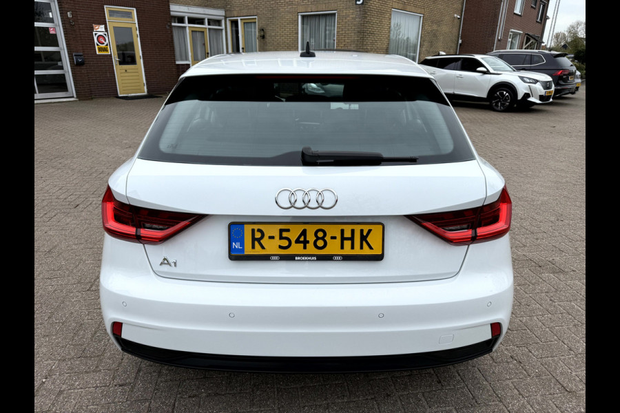 Audi A1 Sportback 25 TFSI Advanced edition 17''Lmv, Stoelverwarming, App Connect