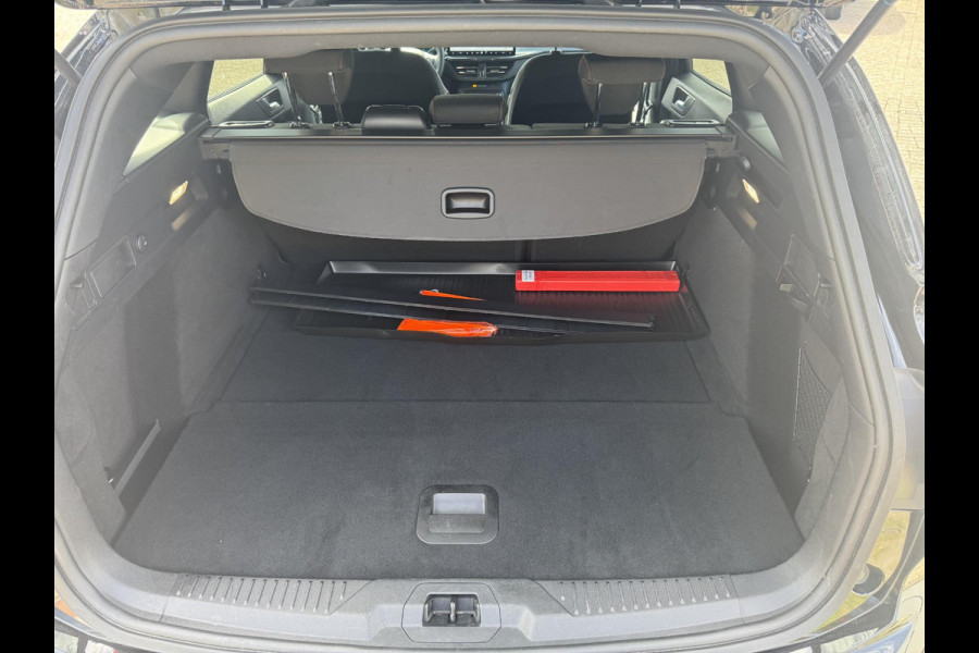 Ford FOCUS Wagon 1.0 EcoBoost Hybrid ST Line | SCI | 125pk Adaptieve Cruise Control | Winter Pack | 17 Inch velgen| BLIS | SYNC 4