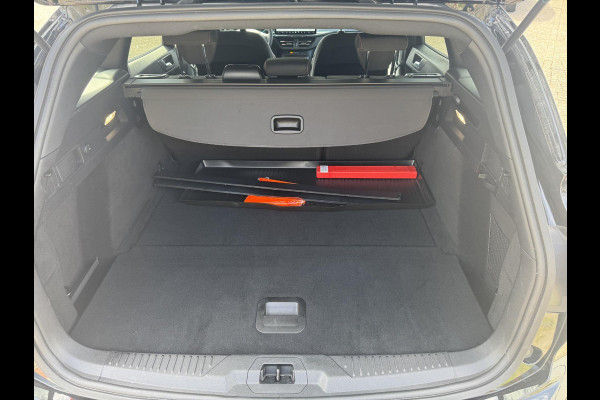 Ford FOCUS Wagon 1.0 EcoBoost Hybrid ST Line | SCI | 125pk Adaptieve Cruise Control | Winter Pack | 17 Inch velgen| BLIS | SYNC 4