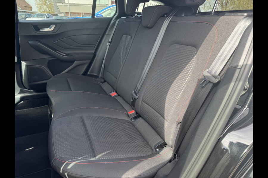 Ford FOCUS Wagon 1.0 EcoBoost Hybrid ST Line | SCI | 125pk Adaptieve Cruise Control | Winter Pack | 17 Inch velgen| BLIS | SYNC 4