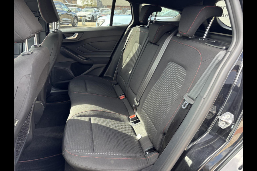 Ford FOCUS Wagon 1.0 EcoBoost Hybrid ST Line X | SCI | 155pk | Automaat | Afneembare Trekhaak | Adaptieve Cruise | Winterpack | Elektrische Achterklep