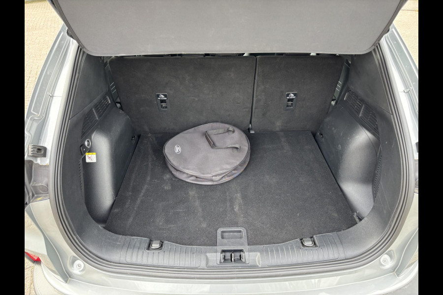 Ford Kuga 2.5 PHEV Titanium | 242pk | Wegklapbare Trekhaak | 2.100kg Trekgewicht | Achteruitrijcamera | Cruise control | Navigatie | Digitale cockpit