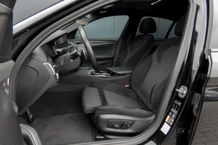 BMW 5 Serie 530e Business Edition Plus M-PERFORMANCE | M-PAKKET | PANO | ACC | CAMERA | ELEKTRISCH VERSTELBARE VOORSTOELEN
