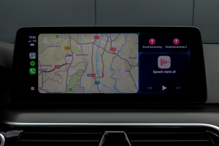 BMW 5 Serie 530e Business Edition Plus M-PERFORMANCE | M-PAKKET | PANO | ACC | CAMERA | ELEKTRISCH VERSTELBARE VOORSTOELEN