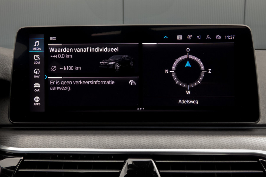 BMW 5 Serie 530e Business Edition Plus M-PERFORMANCE | M-PAKKET | PANO | ACC | CAMERA | ELEKTRISCH VERSTELBARE VOORSTOELEN