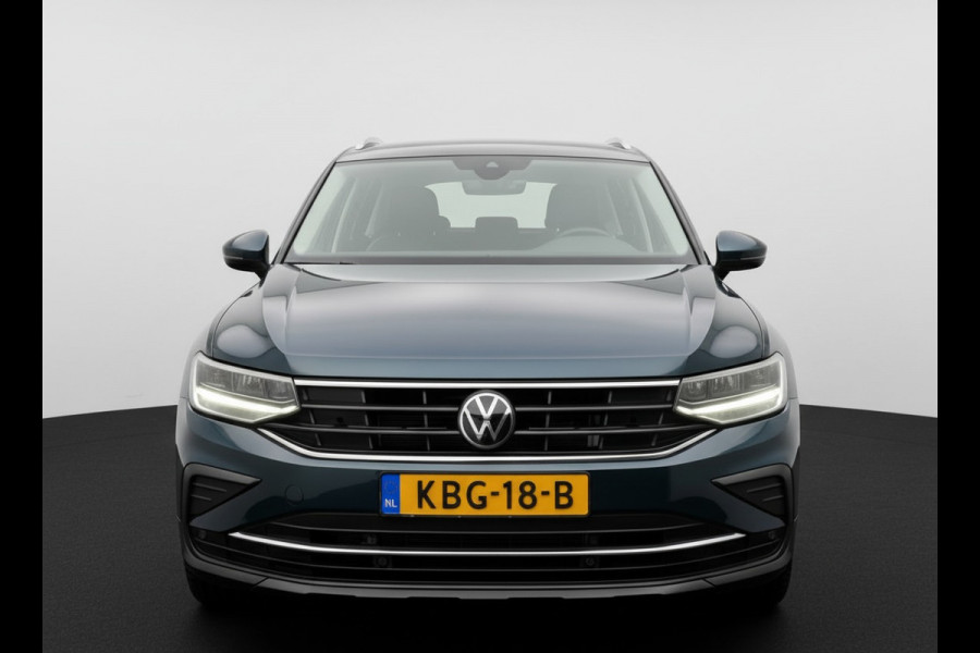 Volkswagen Tiguan E-HYBRID 245PK DSG LIFE NAVI/VIRTUAL/TREKHAAK