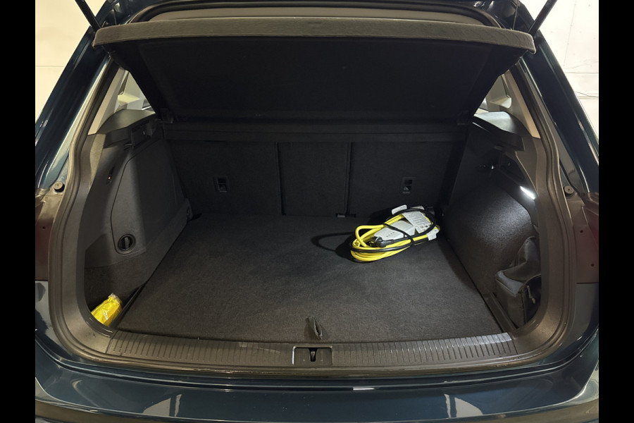 Volkswagen Tiguan E-HYBRID 245PK DSG LIFE NAVI/VIRTUAL/TREKHAAK