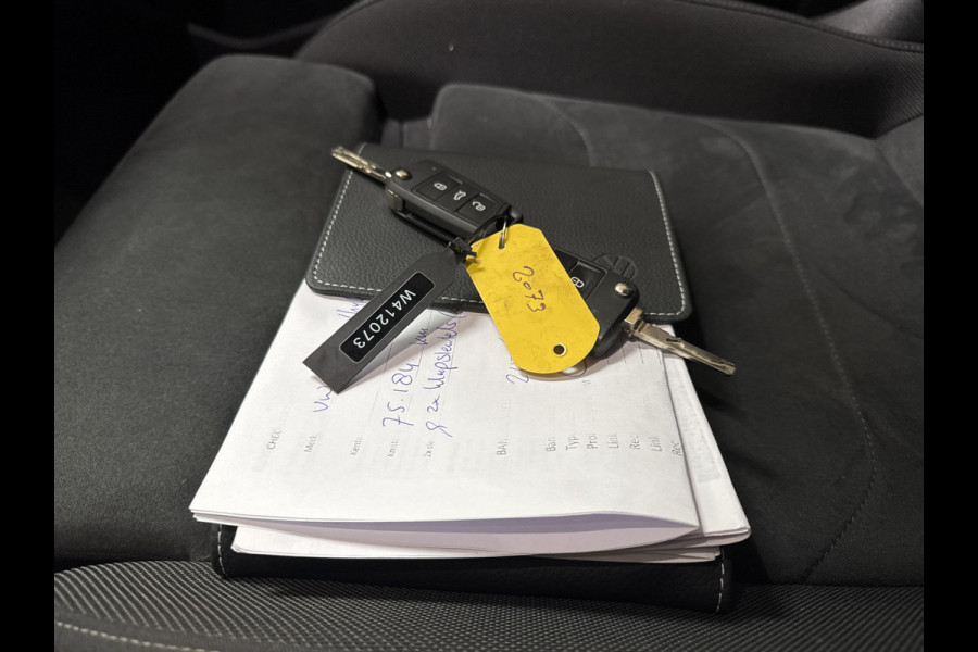 Volkswagen Tiguan E-HYBRID 245PK DSG LIFE NAVI/VIRTUAL/TREKHAAK