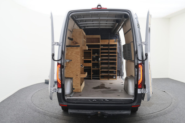 Mercedes-Benz Sprinter 314 2.2 CDI Automaat L2H2 3-Zits, LED, Climate, Camera, Cruise, Navigatie, Bluetooth, Trekhaak, 16''