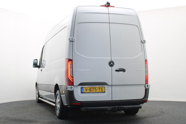 Mercedes-Benz Sprinter 314 2.2 CDI Automaat L2H2 3-Zits, LED, Climate, Camera, Cruise, Navigatie, Bluetooth, Trekhaak, 16''