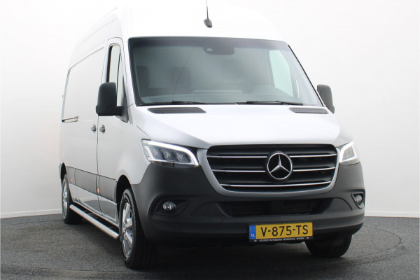 Mercedes-Benz Sprinter 314 2.2 CDI Automaat L2H2 3-Zits, LED, Climate, Camera, Cruise, Navigatie, Bluetooth, Trekhaak, 16''