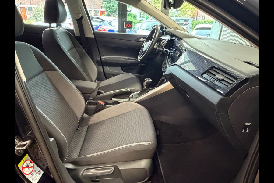 Volkswagen Taigo 1.0 TSI DSG CAMERA NAVIGATIE PDC CRUISE APPLE CARPLAY KEYLESS-GO START/STOP STOELVERWARMING