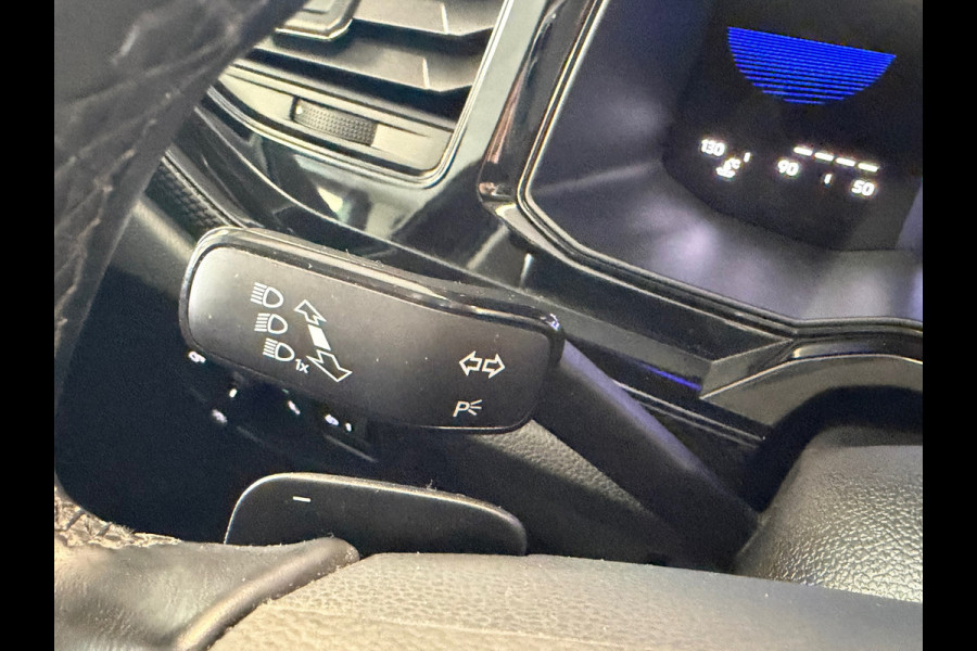 Volkswagen Taigo 1.0 TSI DSG CAMERA NAVIGATIE PDC CRUISE APPLE CARPLAY KEYLESS-GO START/STOP STOELVERWARMING