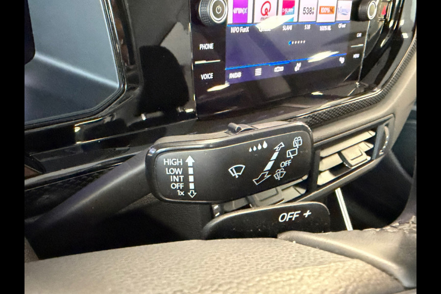 Volkswagen Taigo 1.0 TSI DSG CAMERA NAVIGATIE PDC CRUISE APPLE CARPLAY KEYLESS-GO START/STOP STOELVERWARMING