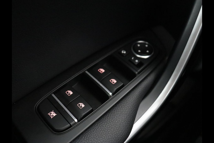 Kia Ceed 1.6 GDI PHEV DynamicPlusLine | SOH 96% | Stoelverwarming | Adaptive cruise | Camera | Carplay | Stuurverwarming | Navigatie | Full LED | Climate control | Half leder | Plug In