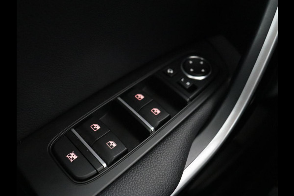 Kia Ceed 1.6 GDI PHEV DynamicPlusLine | SOH 96% | Stoelverwarming | Adaptive cruise | Camera | Carplay | Stuurverwarming | Navigatie | Full LED | Climate control | Half leder | Plug In