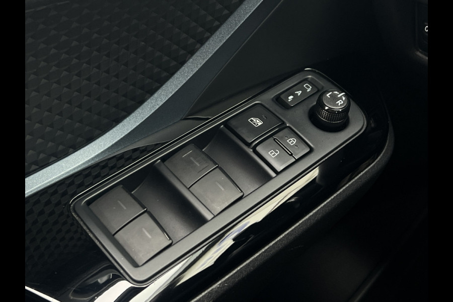 Toyota C-HR 2.0 Hybrid Team D | ACC | CarPlay | Camera | Keyless | 18 inch