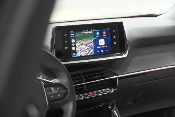 Peugeot 2008 PureTech 100 Allure | Trekhaak | Apple Carplay | Parkeersensoren