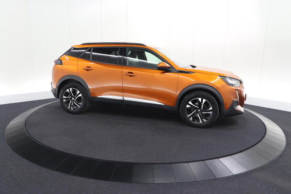 Peugeot 2008 PureTech 100 Allure | Trekhaak | Apple Carplay | Parkeersensoren