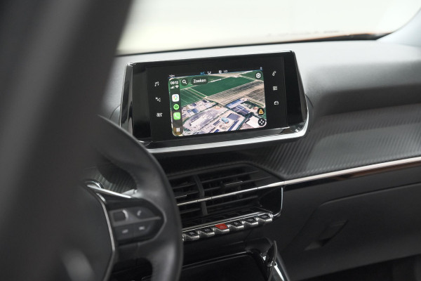 Peugeot 2008 PureTech 100 Allure | Trekhaak | Apple Carplay | Parkeersensoren