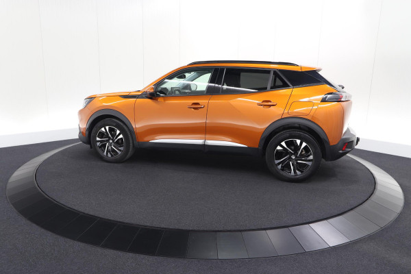 Peugeot 2008 PureTech 100 Allure | Trekhaak | Apple Carplay | Parkeersensoren