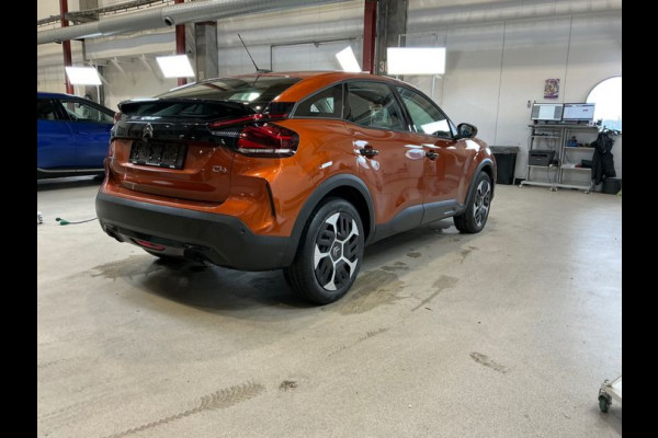 Citroën C4 1.2-130 pk Puretech Shine AUTOMAAT ! Autm. airco, Navigatie, Cruise Control, Climate Control, Lane assist, Stoelverwarming, Camera, Apple CarPlay/Android auto etc.