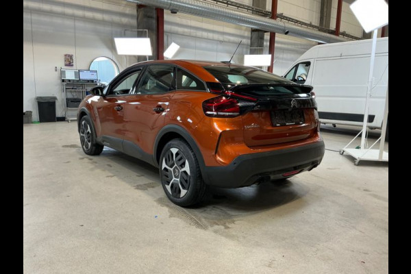 Citroën C4 1.2-130 pk Puretech Shine AUTOMAAT ! Autm. airco, Navigatie, Cruise Control, Climate Control, Lane assist, Stoelverwarming, Camera, Apple CarPlay/Android auto etc.