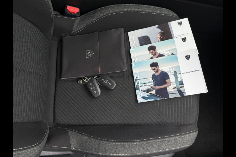Peugeot 308 1.2 PureTech Active 110 Pk | Navi Carplay | Climate | Cruise | 16".