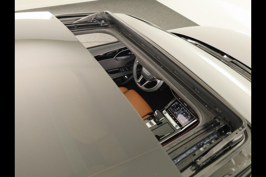 Audi A8 60 TFSI e quattro Lang 462pk |Panoramdak | Head Up display | Ventilatie + massage voor en achter | B&O | Luchtvering