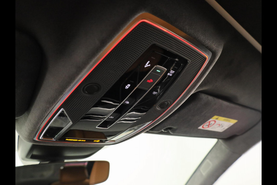 Audi A8 60 TFSI e quattro Lang 462pk |Panoramdak | Head Up display | Ventilatie + massage voor en achter | B&O | Luchtvering