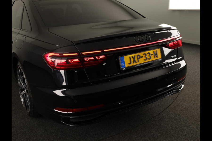 Audi A8 60 TFSI e quattro Lang 462pk |Panoramdak | Head Up display | Ventilatie + massage voor en achter | B&O | Luchtvering