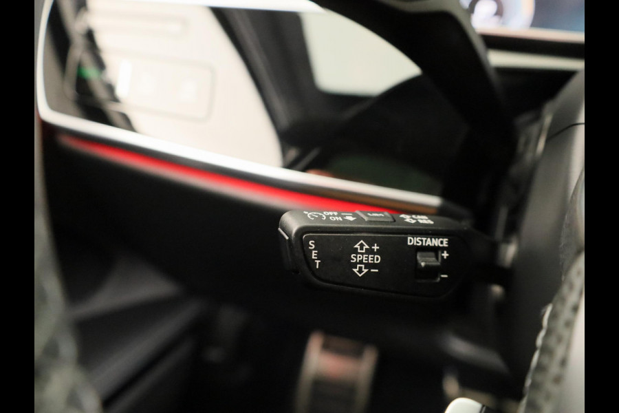 Audi A8 60 TFSI e quattro Lang 462pk |Panoramdak | Head Up display | Ventilatie + massage voor en achter | B&O | Luchtvering