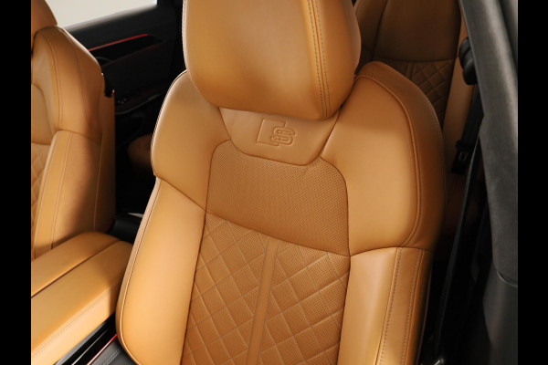 Audi A8 60 TFSI e quattro Lang 462pk |Panoramdak | Head Up display | Ventilatie + massage voor en achter | B&O | Luchtvering