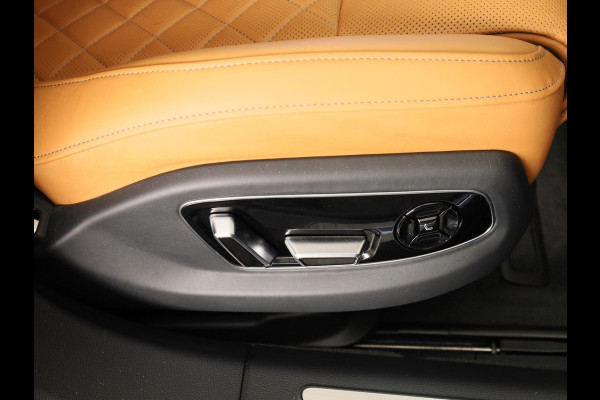 Audi A8 60 TFSI e quattro Lang 462pk |Panoramdak | Head Up display | Ventilatie + massage voor en achter | B&O | Luchtvering