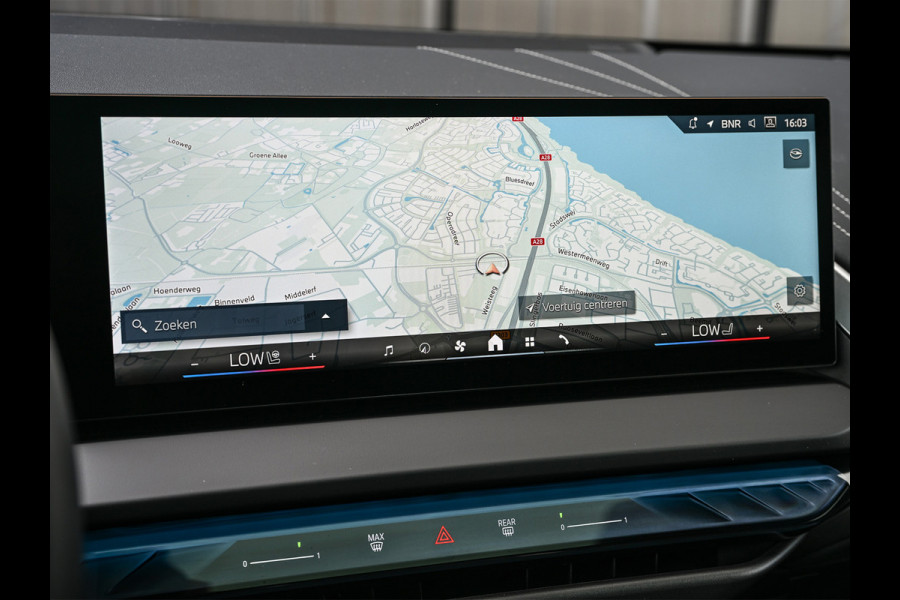 BMW X3 30e xDrive M-sport | Panorama dak | Head-Up | Camera | Comfort access | Ambiance interieur | Trekhaak |